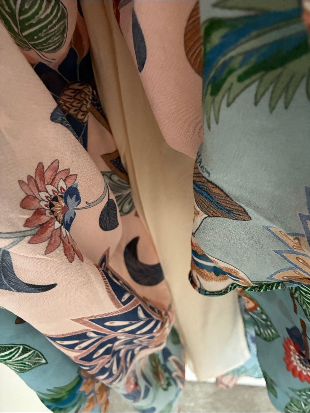 FARM Rio Boho Floral Delhi Maxi Wavy Dress - Picture 8 of 11